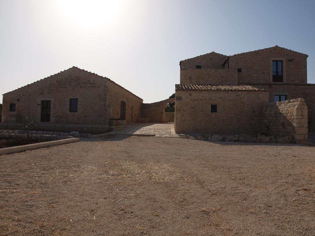 Agriturismo Ara Villa Casale Zappulla Buitenkant foto