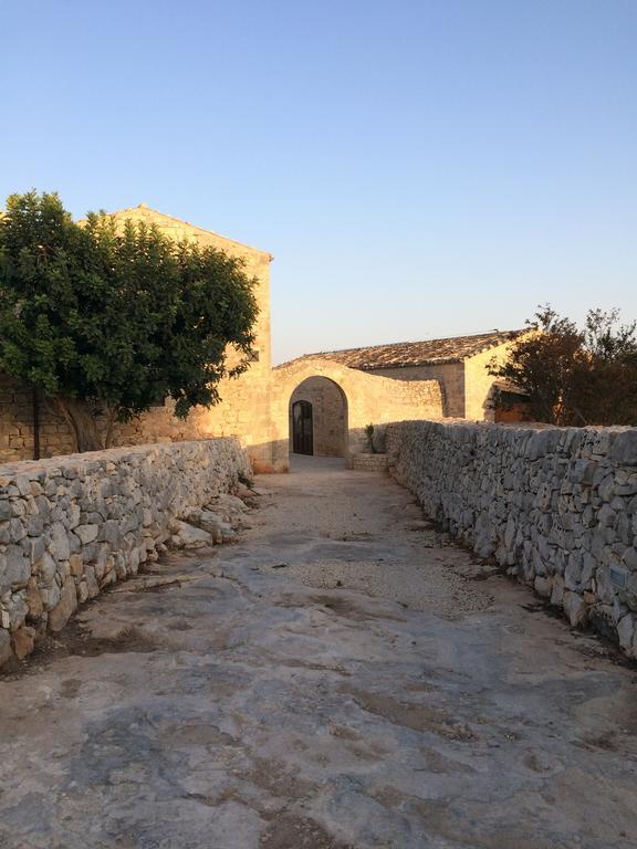 Agriturismo Ara Villa Casale Zappulla Buitenkant foto